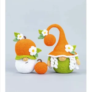 Amigurumi gnomos